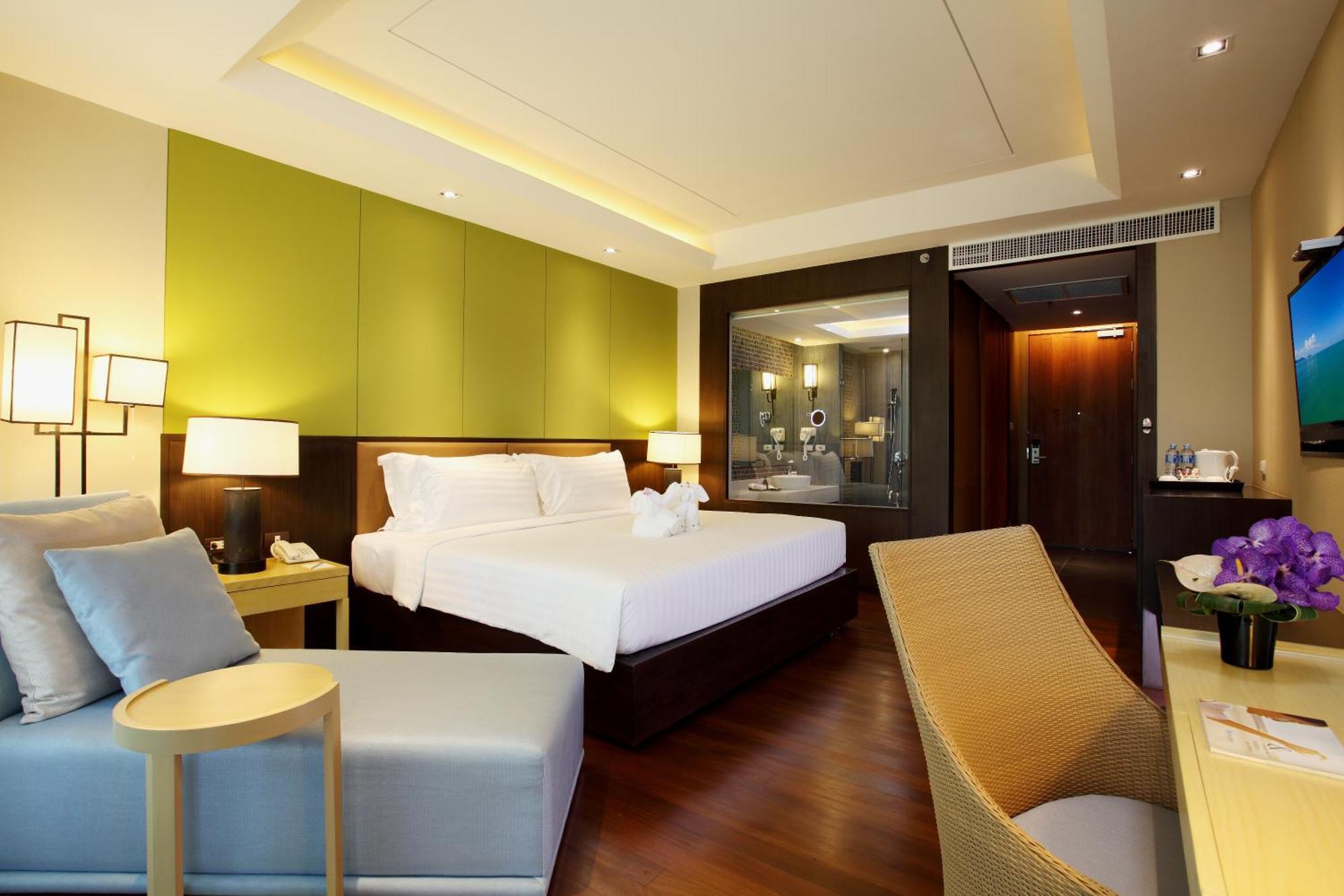 Deluxe Double Room Pool Access